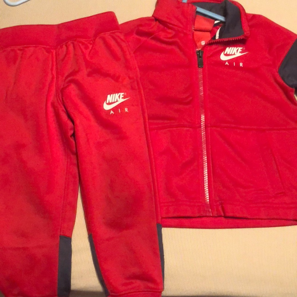 Nike jogger set